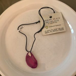 Agate Slice Necklace - Smithsonian Institution